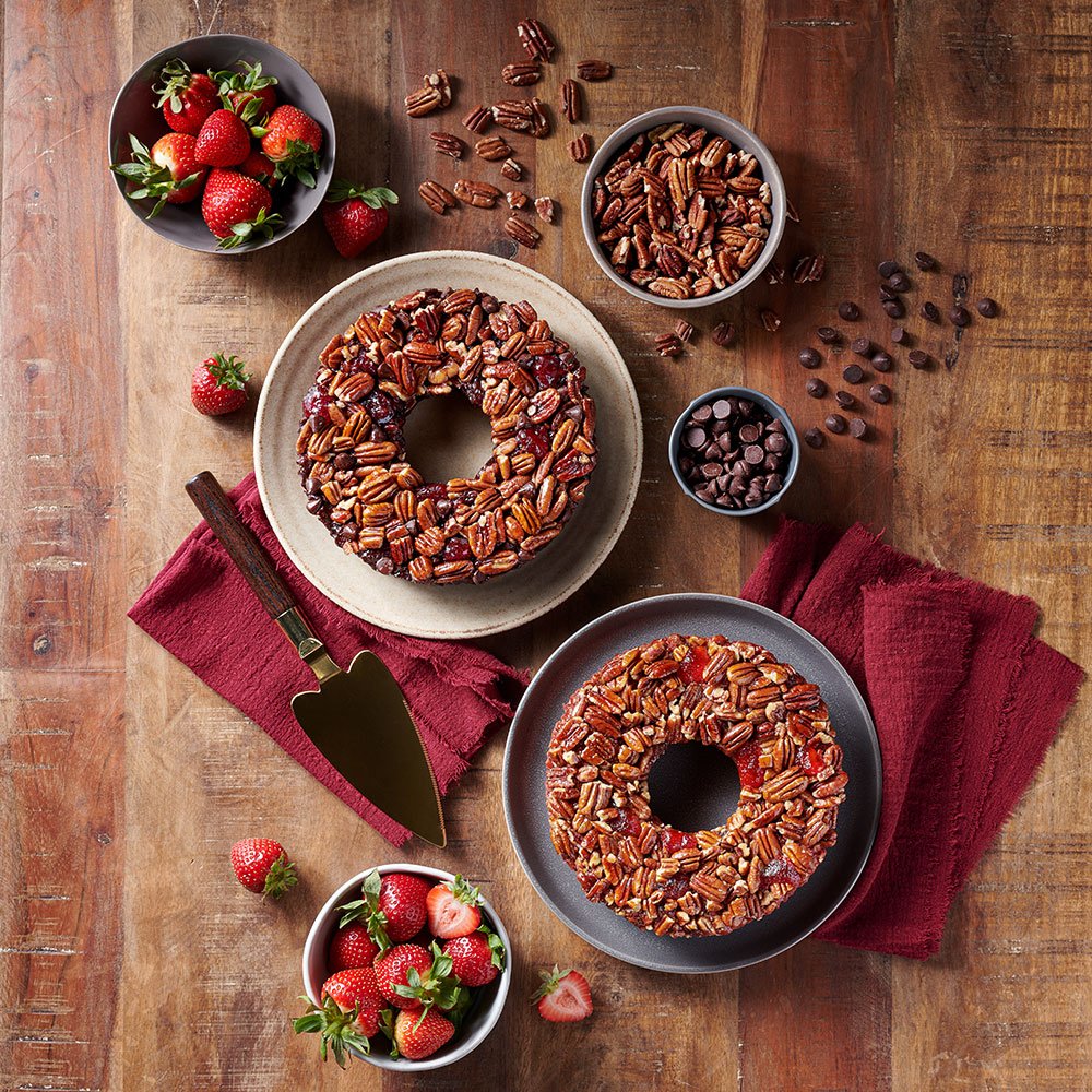 Strawberry Pecan Cake - Image 6